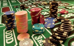 Pengguna membaca instruksi deposit